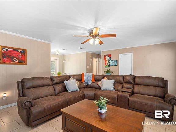 5th image of 2481 Melanie Ct W