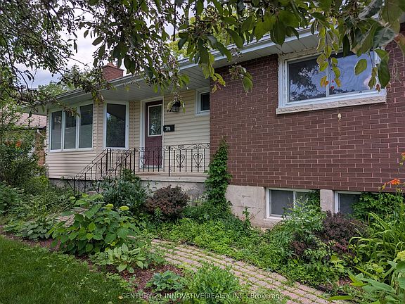 4th image of 12 Kingsway Ct
