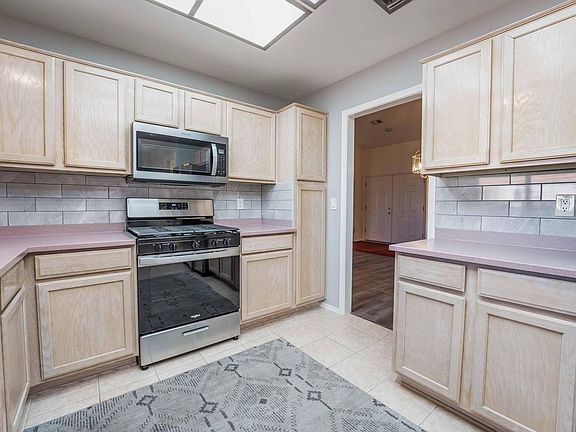 2nd image of 8508 Goodhaven Dr