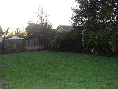 5th image of 1861 Holly Oak Ct