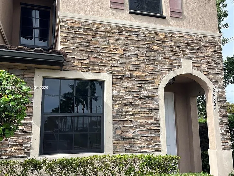 24804 SW 116th Ave — Photo 2