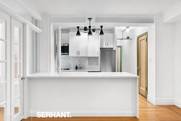 Kitchen, photo 1