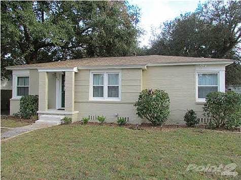 UPDATED 3BR Brick Cottage ~ SMOKE FREE