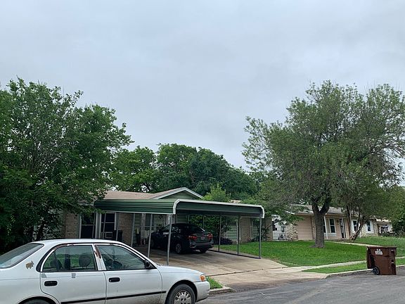 5th image of 7319 Glen Manor Dr