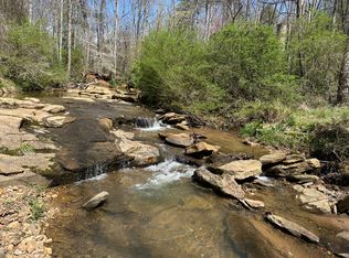 227 Catawba Valley Blvd SE, Hickory, NC 28602