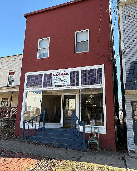 1st image of 15 W Main St