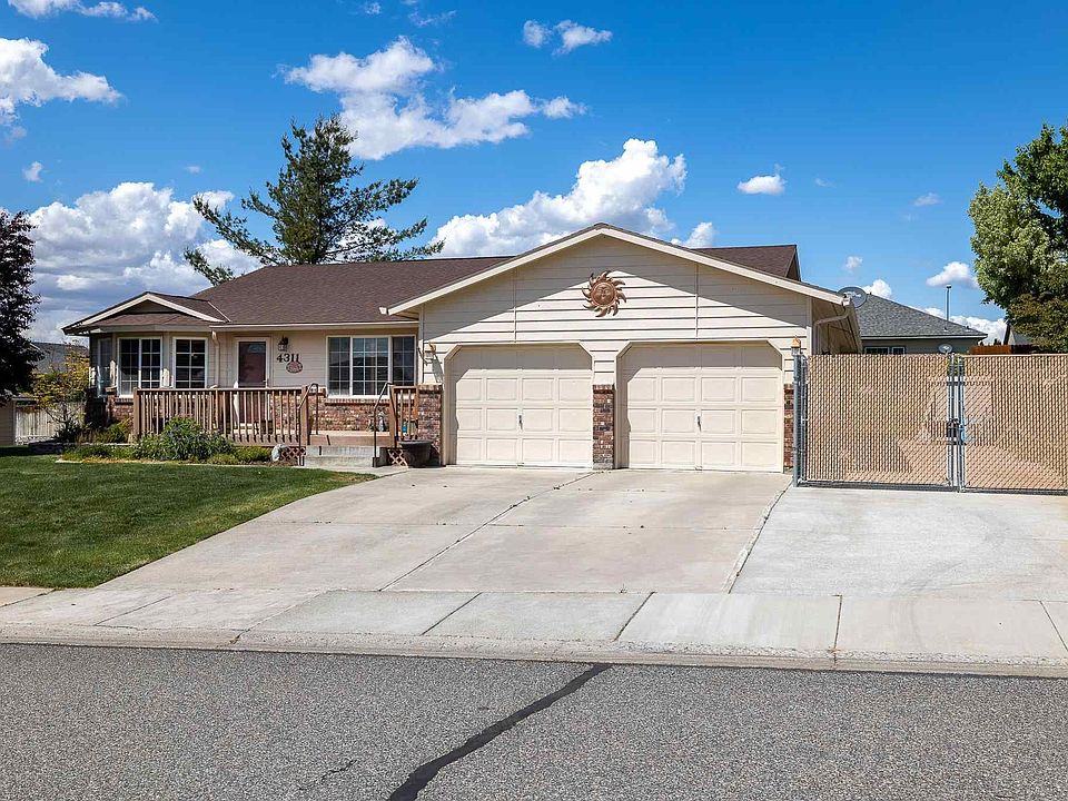 1st image of 4311 Hilltop Dr