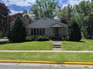 W7705 East Ave, Shiocton, WI 54170