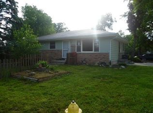 923 Gail Pl, Fort Atkinson, WI 53538