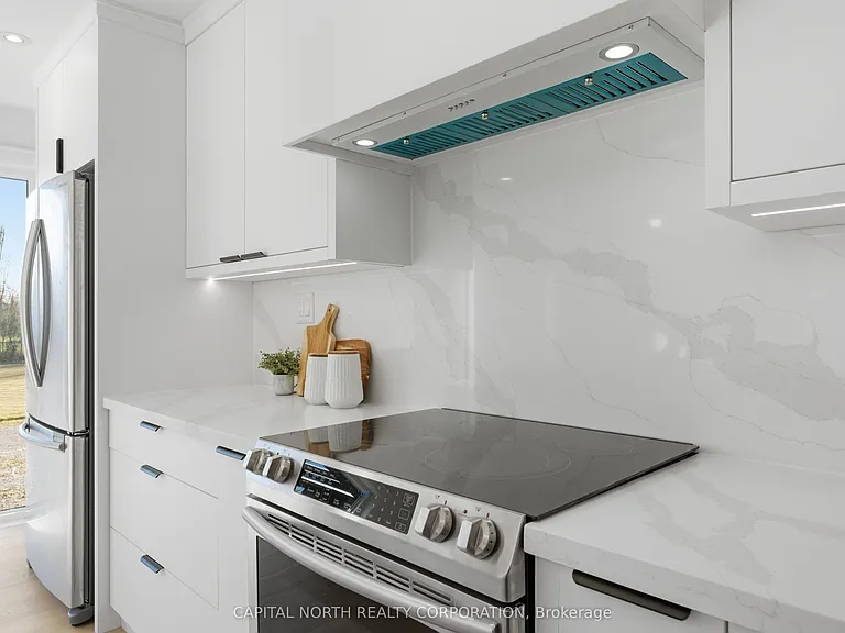 26375 Woodbine Ave — Photo 11