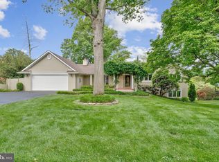 1102 Clover Dr, Mc Lean, VA 22101