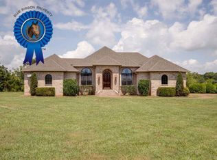 595 Williams St, Decherd, TN 37324