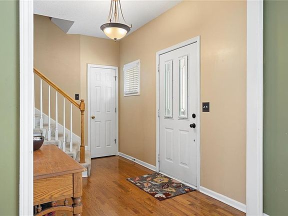 4th image of 3210 N 111th Ter