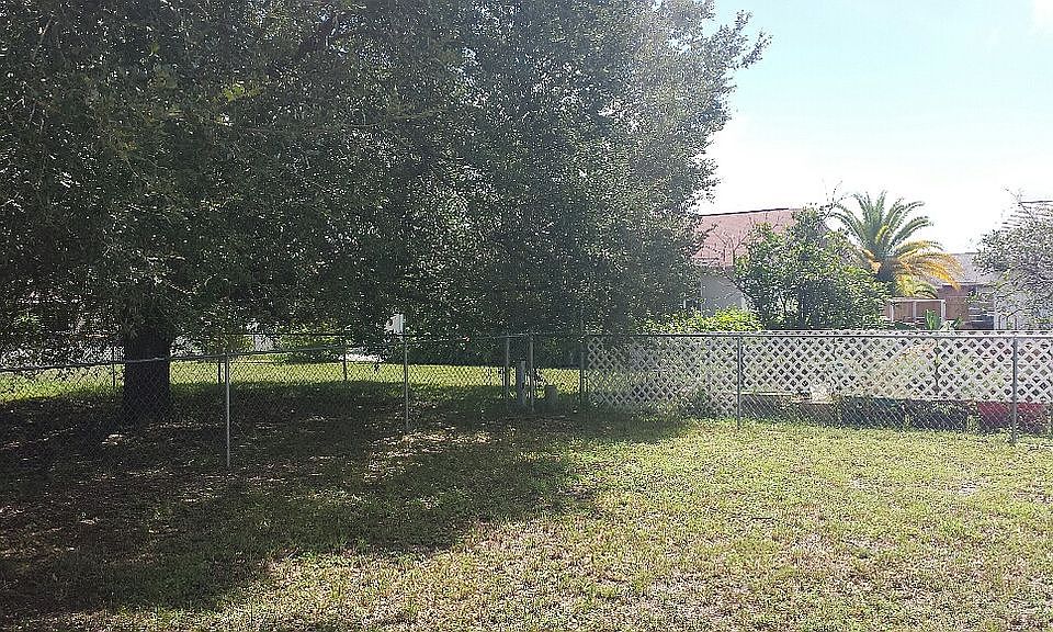 2nd image of 13457 Darnell Ave