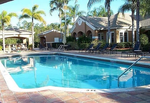 3rd image of 1835 Florida Club Cir APT 3206