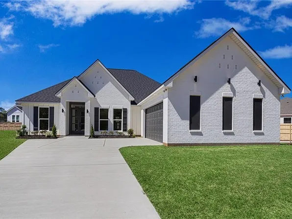 1073 Abita River Dr, Covington, LA 70433