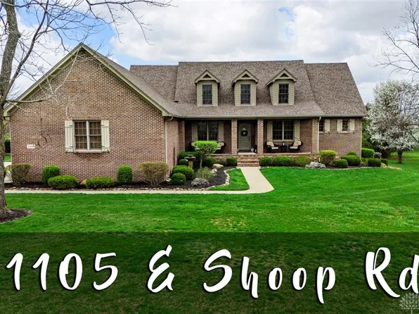 1105 E Shoop Rd, Tipp City, OH 45371