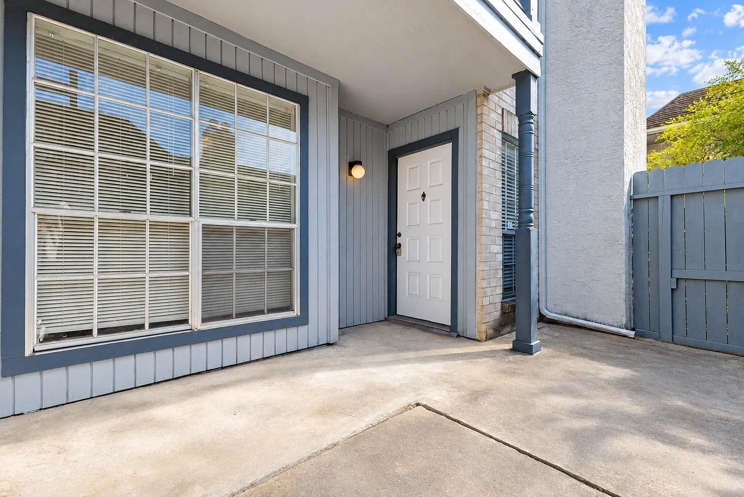 2 bed, 4.0 bath, 1092 sqft, $1,395 — Photo 4