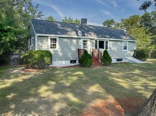 15 Fernwood Rd, Billerica, MA 01821