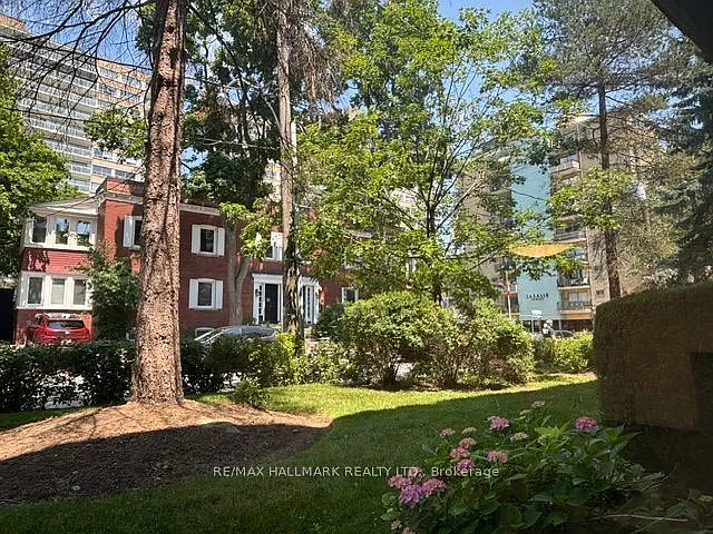 134 Lawton Blvd #105 — Photo 9