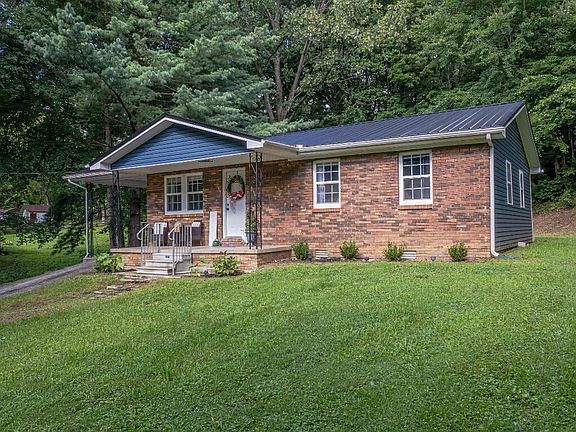 2nd image of 52 Homestead Ln