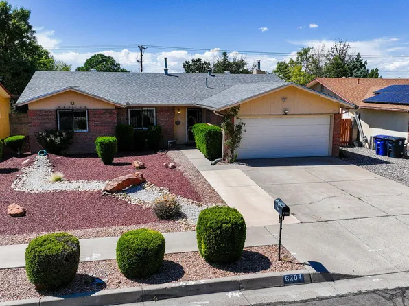 6204 Leslie Pl NE, Albuquerque, NM 87109