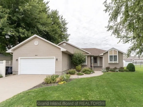 4010 Manchester Rd, Grand Island, NE 68803