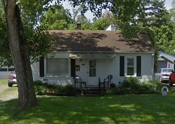 1st image of 2218 Whittier St