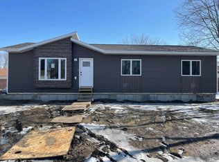 706 N Kittridge St, Mitchell, SD 57301