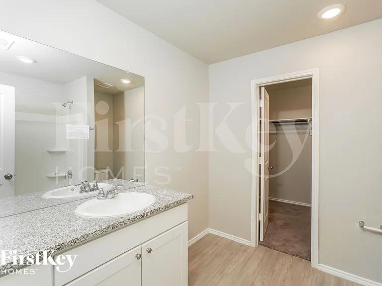1906 Morse Way — Photo 9