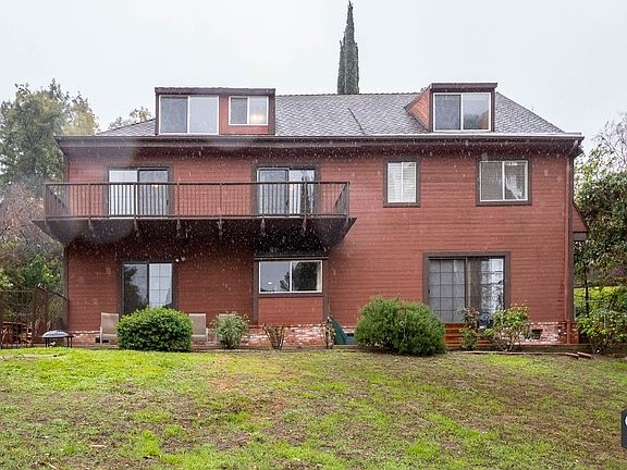 5th image of 21823 De La Luz Ave