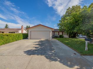 143 Somerville Dr, Vacaville, CA