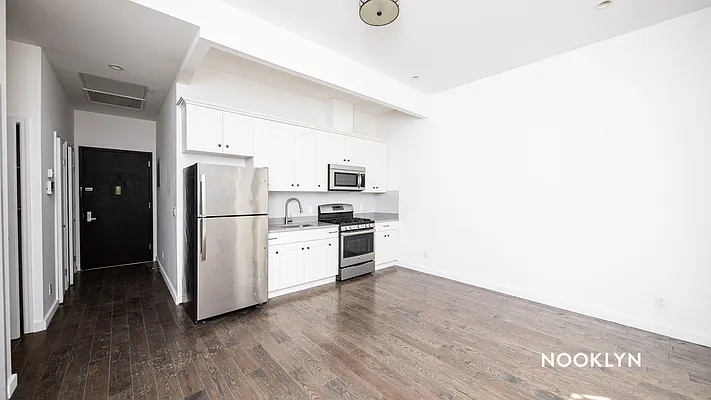Rented by Nooklyn NYC LLC | media 16