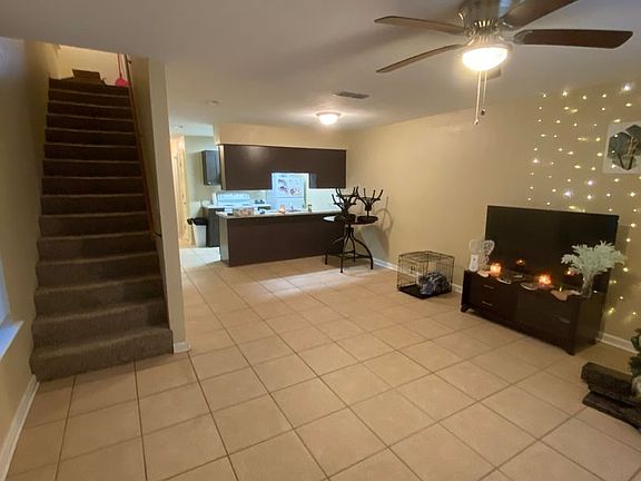 2nd image of 231 Dixie Dr APT 1