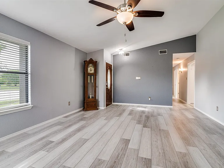 2334 Angel Fire Dr — Photo 9
