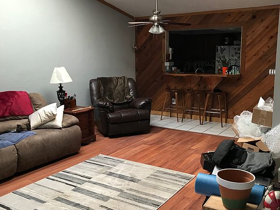 4th image of 2258 Ironstone Dr W
