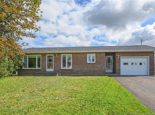 140 Des Saules St, Shippagan, NB E8S1K5