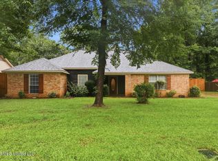 603 Parkview Dr, Richland, MS 39218
