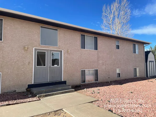 729 E Laporte Dr, Pueblo West, CO 81007