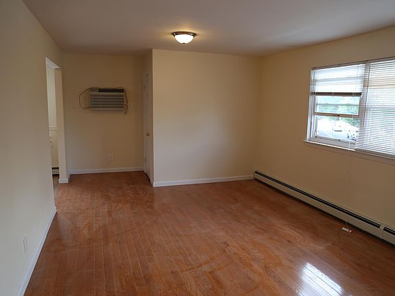 2nd image of 3250 Spencer Dr Floor 2