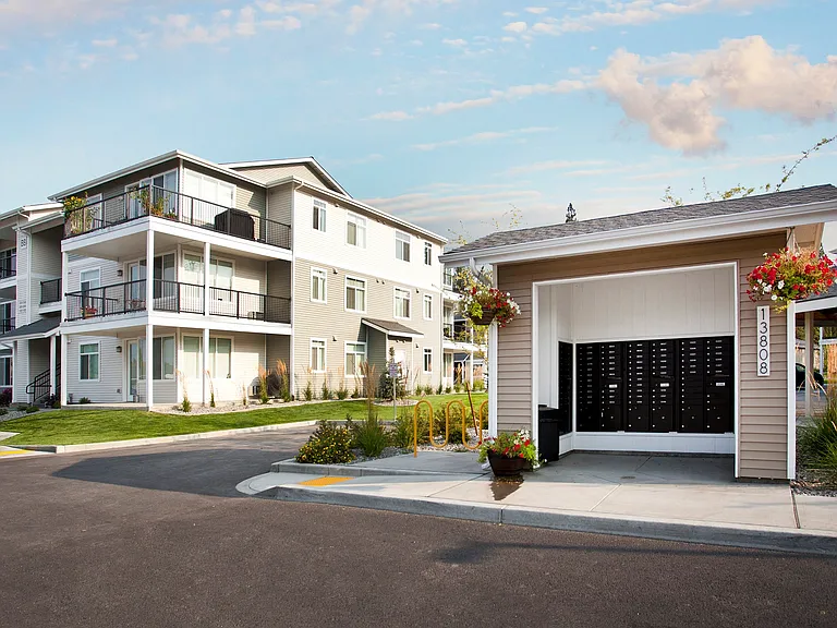 Private Garages