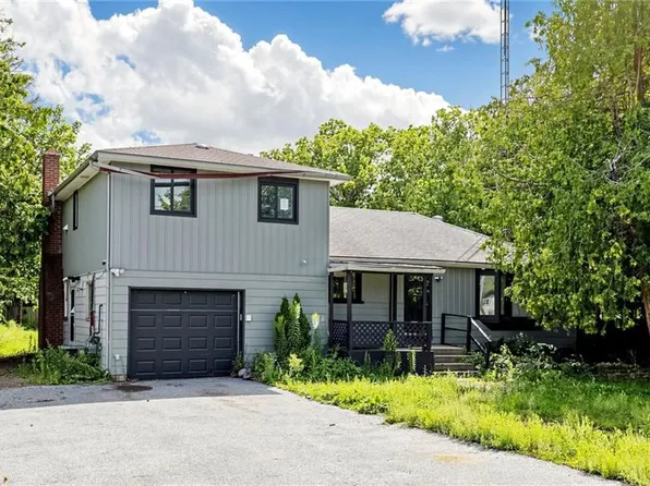 1051 Goshen Rd, Innisfil, ON L9S 2B5