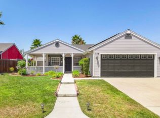 724 Hollowglen Rd, Oceanside, CA 92057