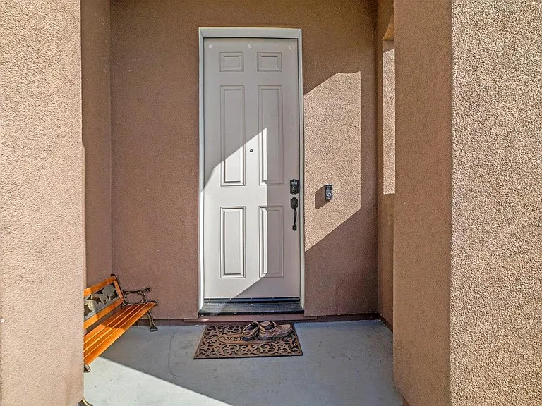 353 Esfahan Ct — Photo 7