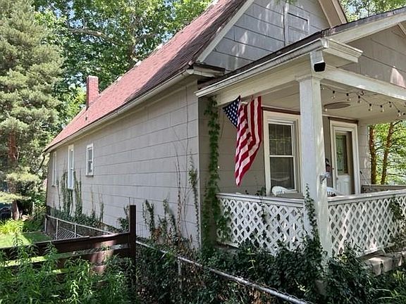 5th image of 4437 Wyoming St