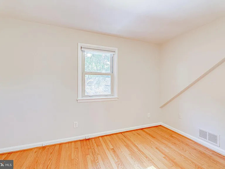 2414 Key Blvd — Photo 14