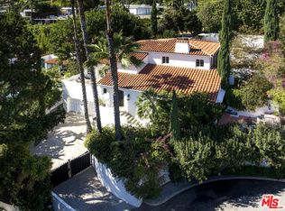 8855 Saint Ives Dr, Los Angeles, CA 90069