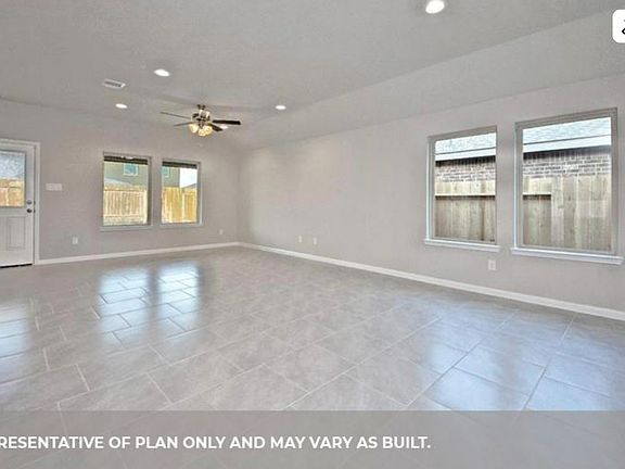 3rd image of 14523 Rain Tree Dr