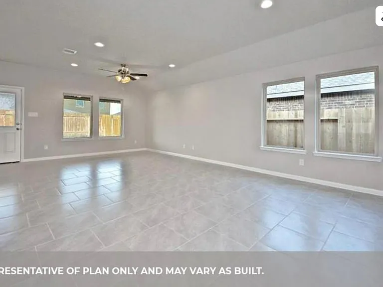14523 Rain Tree Dr — Photo 3