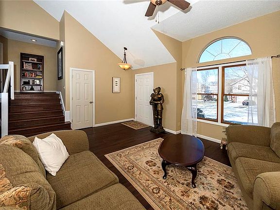 5th image of 6605 W 158th Pl
